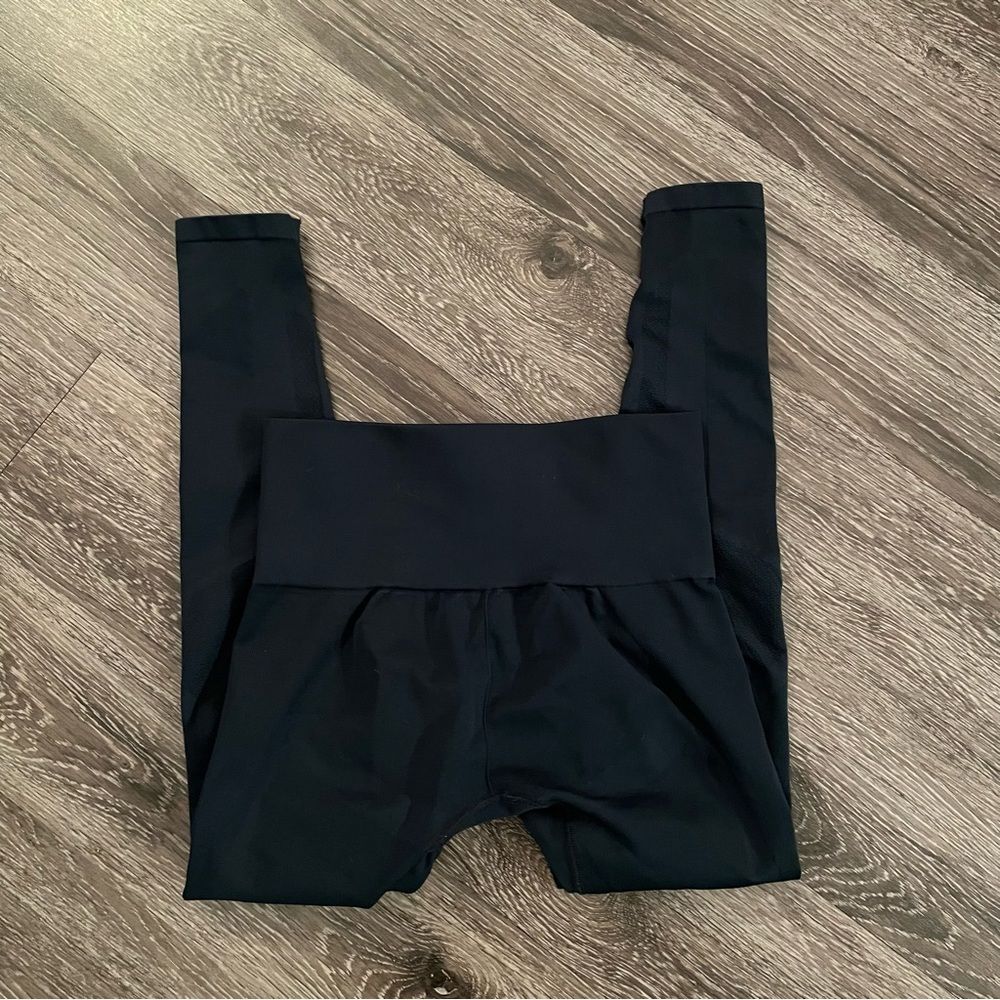 Teal High-Rise Women's Leggings - Picture 5 of 5